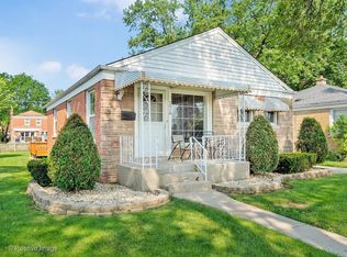 1516 Gardner Rd, Westchester, IL 60154