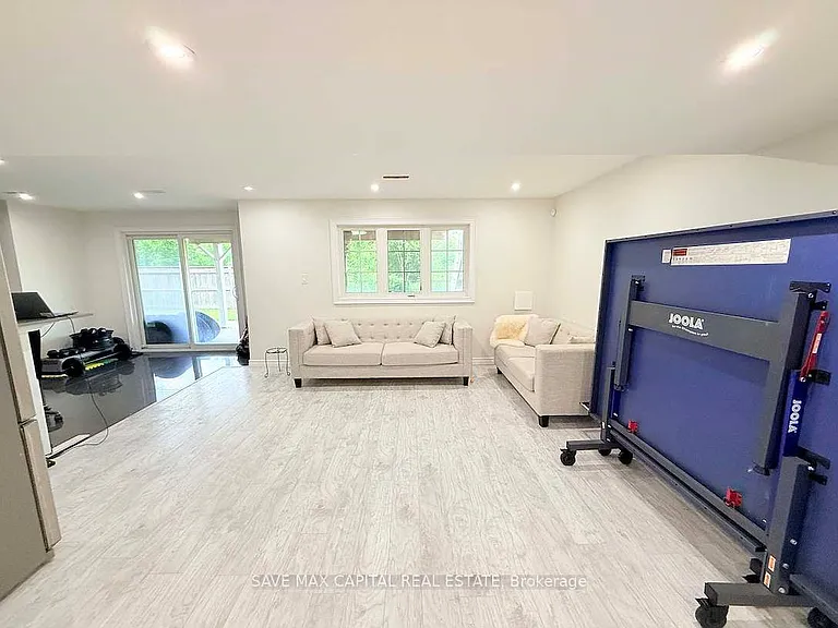 15 Apple Valley Way — Photo 28