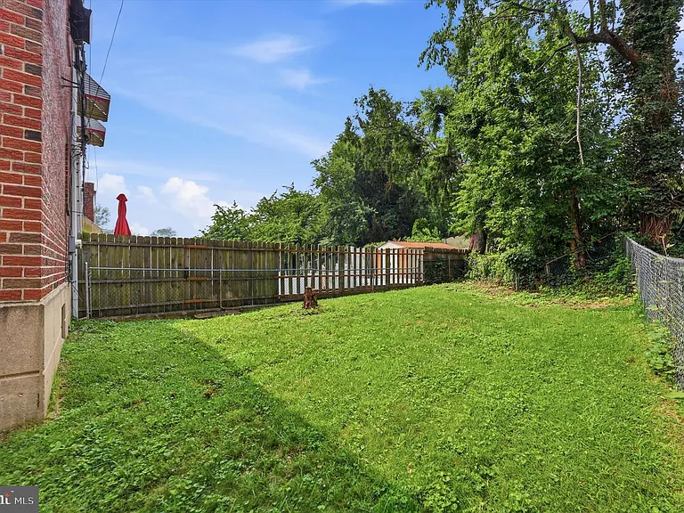 9182 Ryerson Rd #2 — Photo 14
