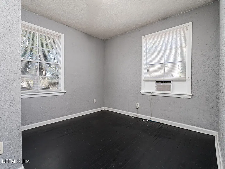2906 Silver St #1 — Photo 9