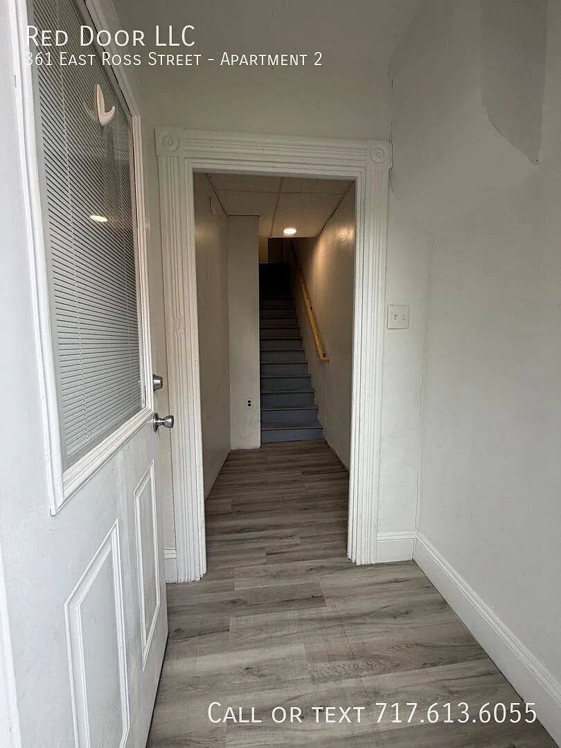Spacious 3-bedroom great Lancaster location — Photo 2