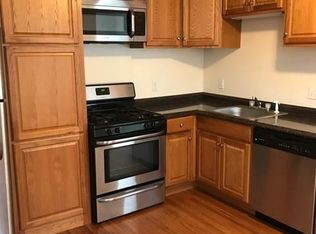 8 Becket St, Salem, MA 01970