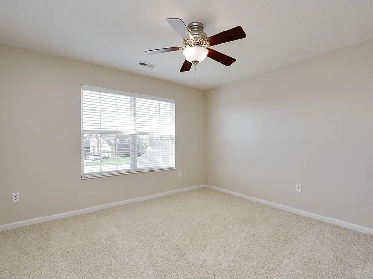 9390 Remington Hill Rd — Photo 31