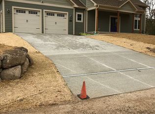 N3351 Rosewood Rd, Lake Geneva, WI 53147