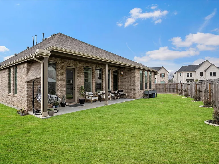 29003 Spicewood Valley Dr — Photo 31