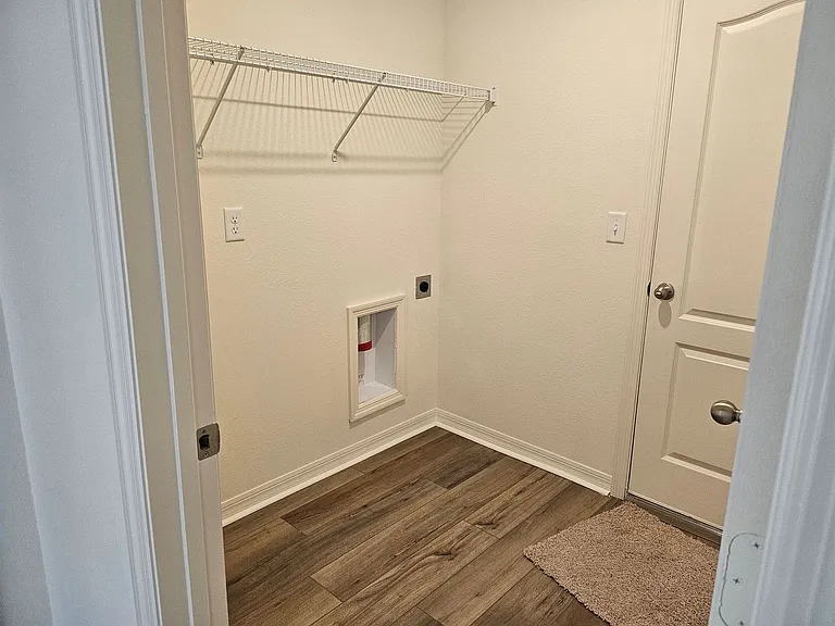 25 Radium Ln — Photo 16