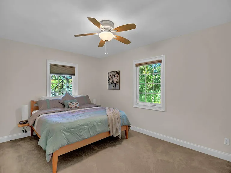 1526 Pelican Ln — Photo 13
