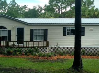 10225 W Wellspring Ln, Crystal River, FL 34429
