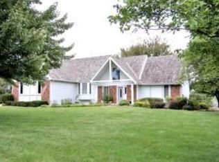 16307 Riggs Rd, Stilwell, KS 66085