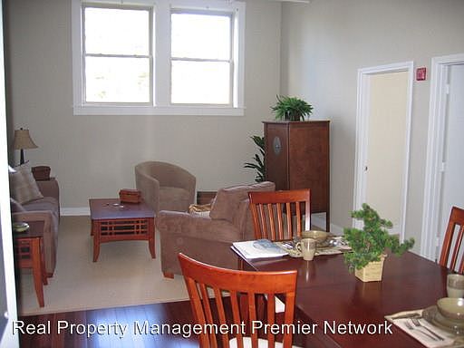 2nd image of 15 Mount Saint Marys Way APT 001