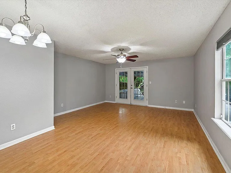 3001 Oak Park Ct #A — Photo 18