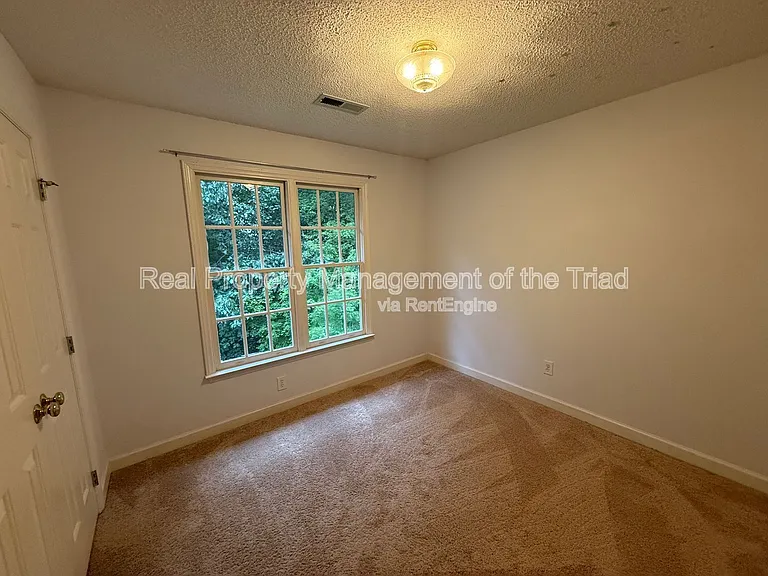 4210 Shoal Creek Dr — Photo 20