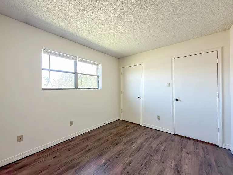 3407 S 66th St #12 — Photo 12