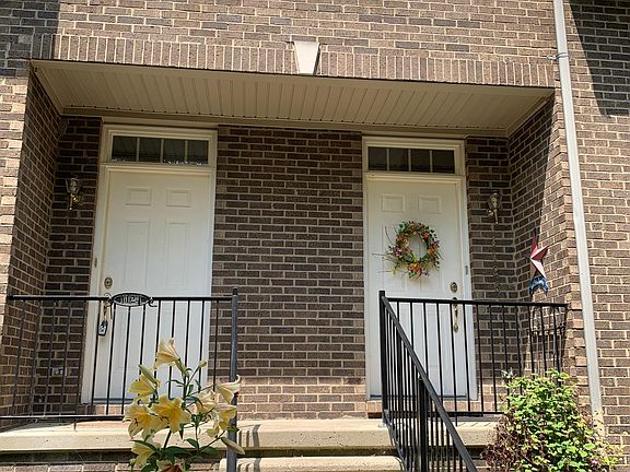 3rd image of 1124 Cottonwood Dr