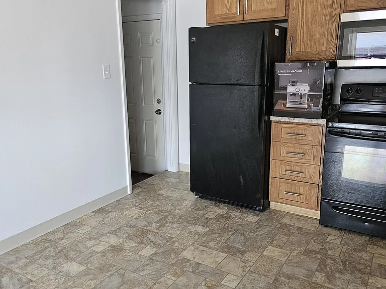 4032 Ella Ave #1 — Photo 8