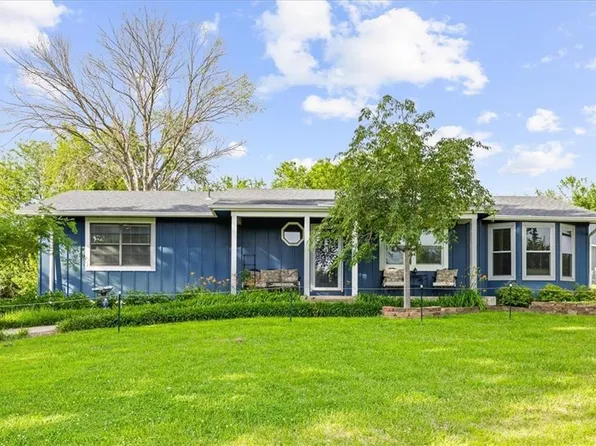 22670 W 246th St, Paola, KS 66071