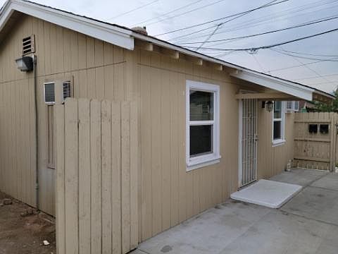 Freestanding, one-bedroom bungalow unit.