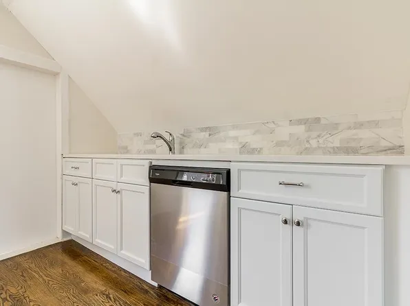 117 Sherman Avenue image 24 of 29