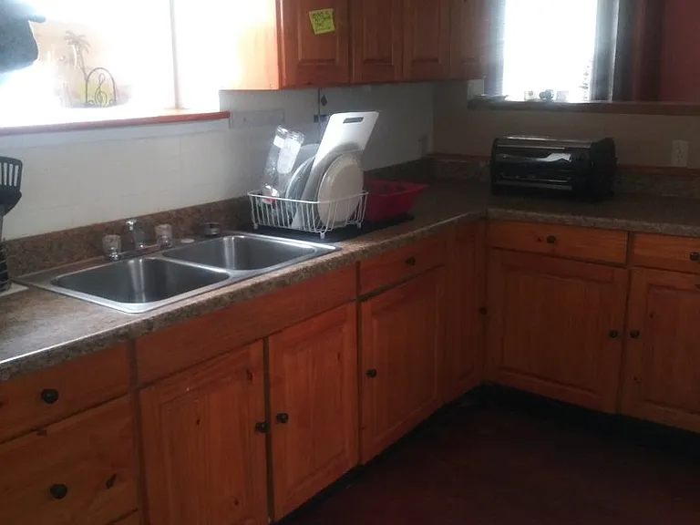 502 Cherokee St — Photo 7