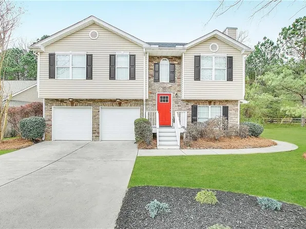 102 Arbor Creek Dr, Dallas, GA 30157