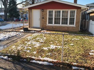 3224 S Racine Ave, Chicago, IL 60608