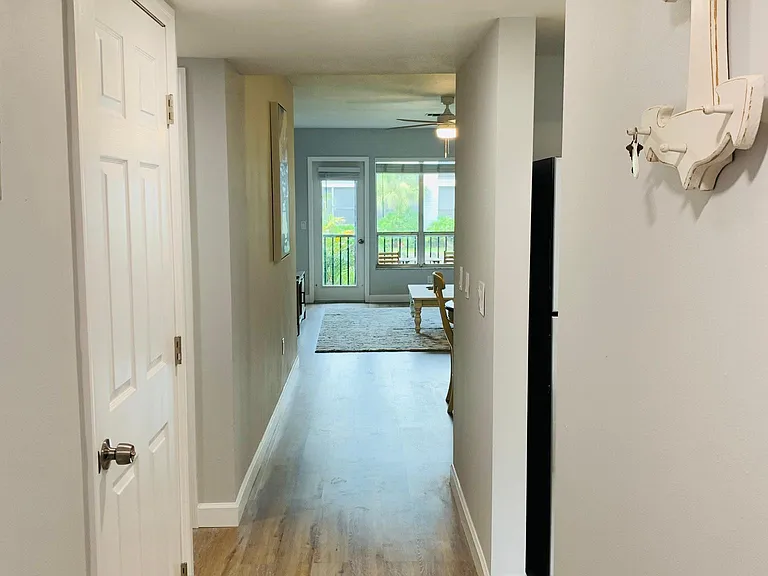 251 Fenwick Dr #7 — Photo 17