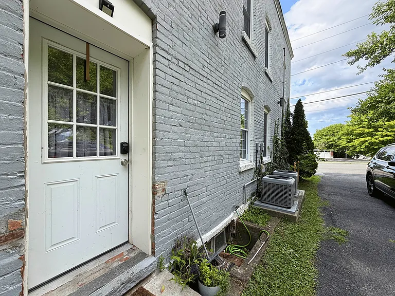 274 Walsh Ave #1 — Photo 15
