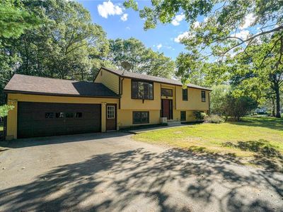 28 Clark Mill St, Coventry, RI, 02816