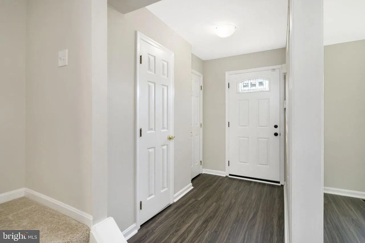 3 Windward Ct — Photo 2
