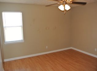 1121 Buckelew Bridge Rd, Anniston, AL 36207