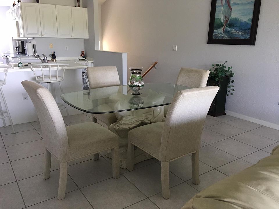 Beautiful Dining Area