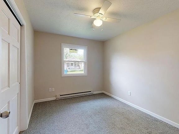 4th image of 200 N Daniel Ave