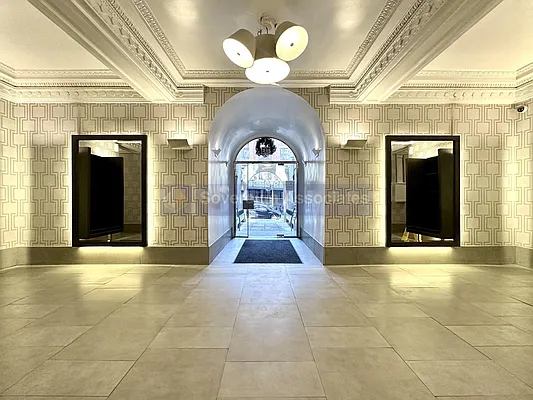 Rented by Sovereign Associates | media 21