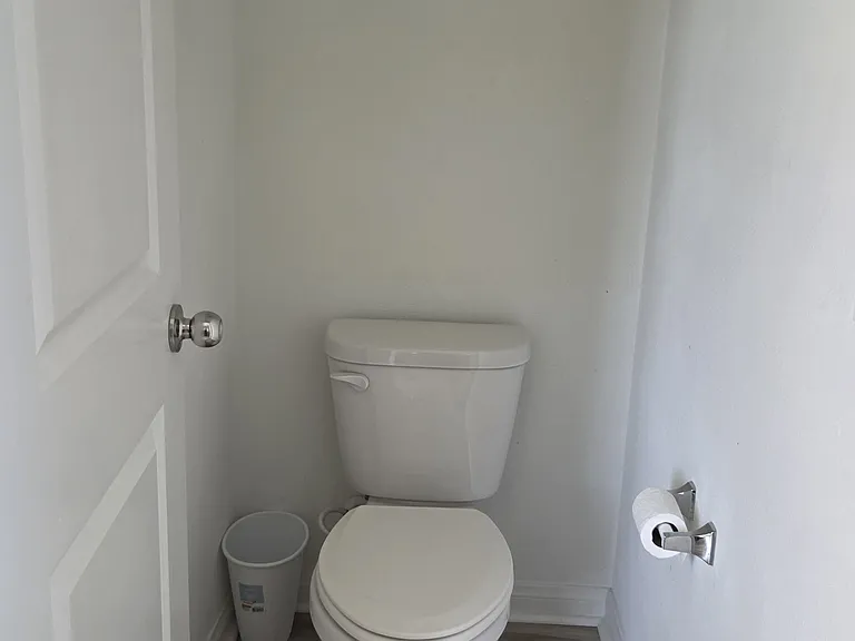 4576 Eagle Ave — Photo 3