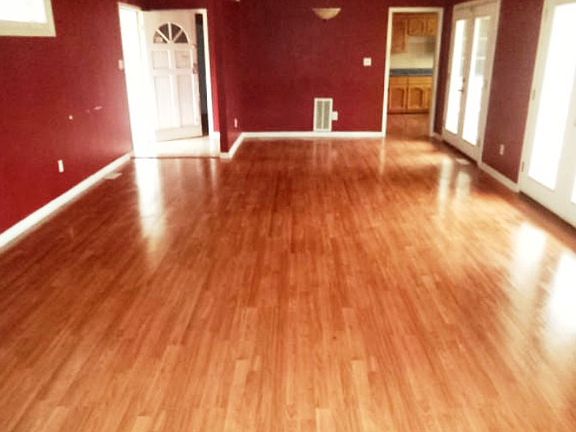 2nd image of 115 Woodmont Dr