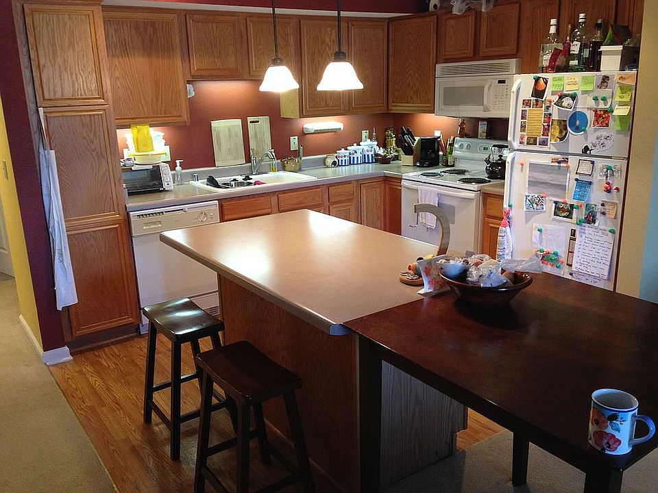 Cozy Kitchen and Dining