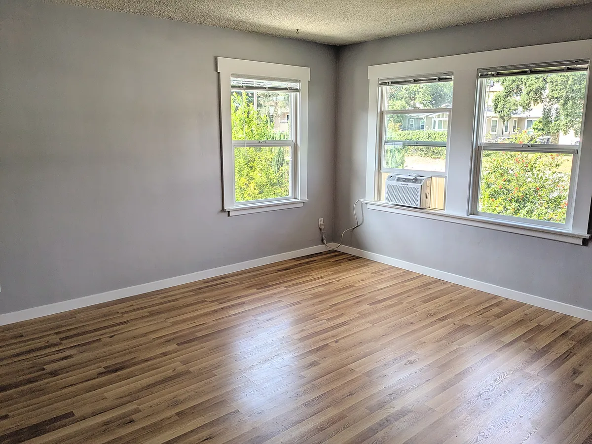 Building Photo - 3254 Honolulu Ave #D