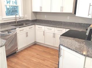 42 Bedford St, Quincy, MA 02169