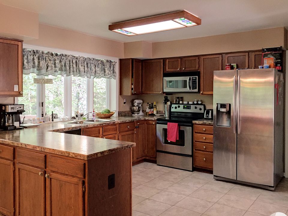 1st image of 3031 Jenny Ln