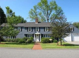 8 Oxbow Rd, Lexington, MA 02421