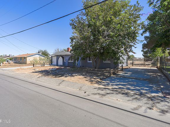 3rd image of 40624 166th St E
