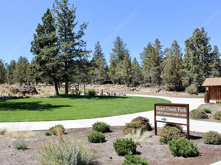 20594 SE Slate Ave — Photo 3