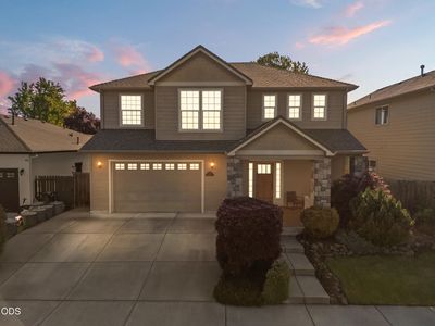 711 Isherwood Dr, Central Pt, OR, 97502