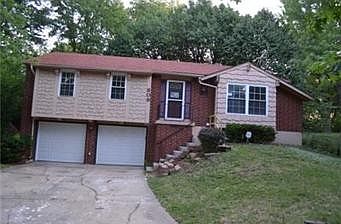 1st image of 809 NW Berkshire Dr