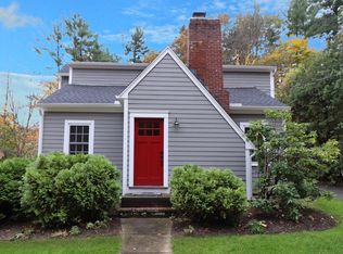 256 Bedford St, Concord, MA 01742