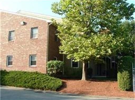 1st image of 11 Rose Ct