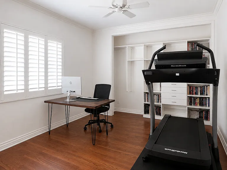 1532 Berkeley St #1 — Photo 12