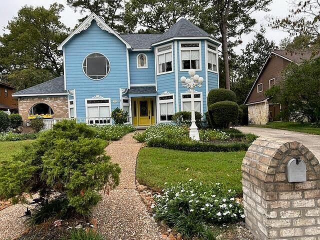 1st image of 20011 Legend Oak Dr