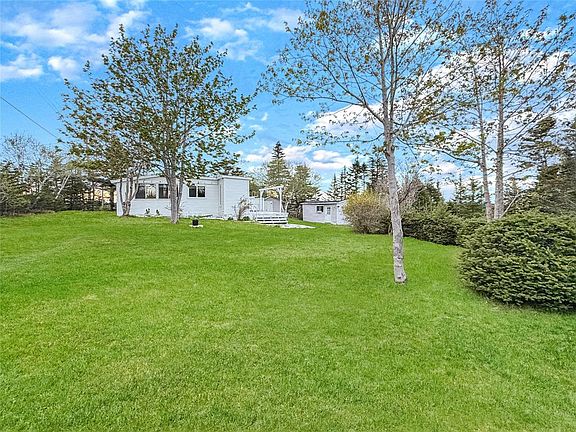 5th image of 204 Vineland Road