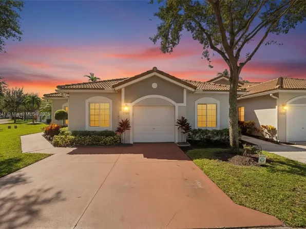 4250 SW 10th Pl, Deerfield Beach, FL 33442